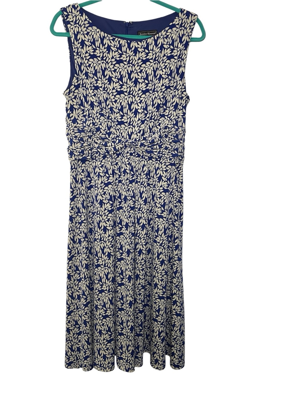 Jessica Howard midi dress Rushed waistline